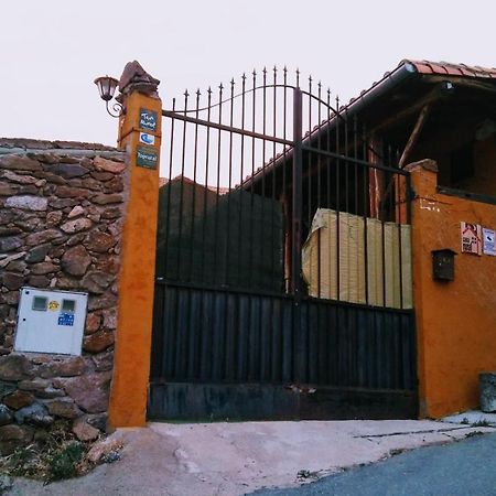 Atardecer En Gredos 1 Villa San Bartolome de Tormes ภายนอก รูปภาพ