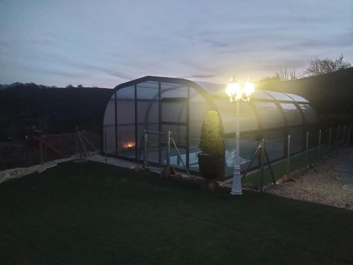 Atardecer En Gredos 1 Villa San Bartolome de Tormes ภายนอก รูปภาพ