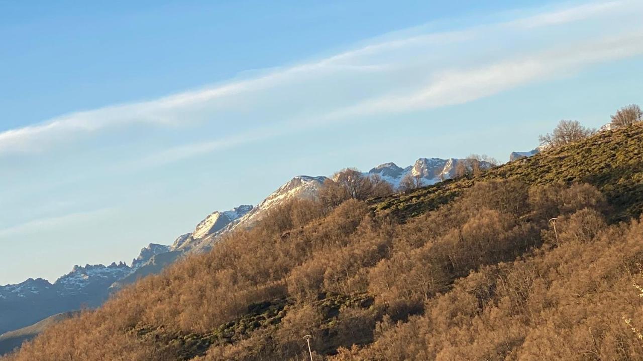 Atardecer En Gredos 1 Villa San Bartolome de Tormes ภายนอก รูปภาพ
